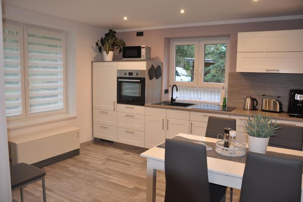Apartament -Haus Am Waeldchen- Zehdenick Zewnętrze zdjęcie